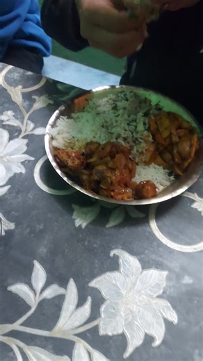 Khaa ketaa khaa khakai manxe kaam laagxa.... hami ta ramailo lagxa khako dekhda ,🫣🤭🤣 #nehaangsir #nehaang_sir #nehaang_sir_vlogs #aim_gurkha_training_center #aimgurkha