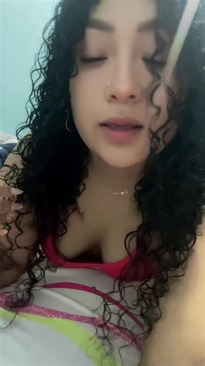 Videos de Evelyn🍓🤎 (@sambitaeve) con “sonido original - Noemi18”