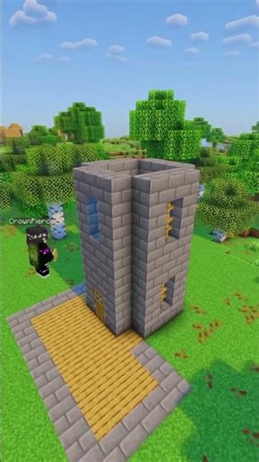 EPIC Starter Castle build in Minecraft 🏰