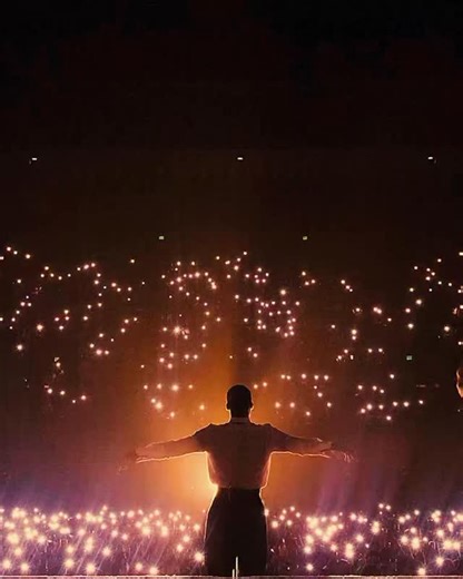 Sleeping On Gems 💎 on Instagram: "GIVĒON is nominated for Best R&B Album with ‘Beloved’ at this year’s Grammys after selling out MSG last night @giveon"