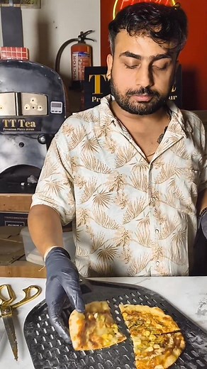 16K views · 140 reactions | Fresh Dough Pizza using 80 gram dough ball only | TTTEA | Facebook