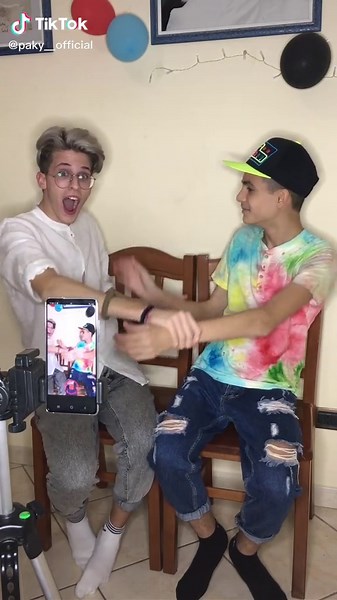 Backstage! New #tutorial Be happy🥰REVERSE😱 Essere felici😂 Do you want to see the result?😍 #perte #foryou #italy #fyp #bts #tuto #trend #4u #usa