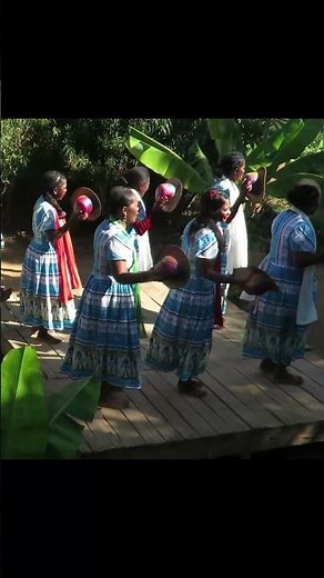 💃 Danse Traditionnelle à Madagascar et chant #madagascar #dansetraditionnelle #culture #musique