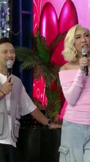 Hilarious It's Showtime Pick Up Lines Compilation