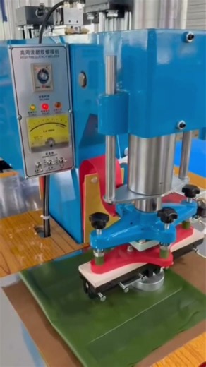 High frequency welding machine for PVC tarpaulin