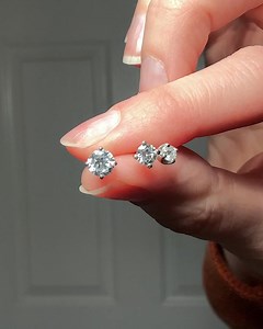 Who says you need to wait for someone else to gift you diamonds? 💪 Treat yourself to luxury that doesn’t cost the earth – stunning lab-grown diamonds set in sterling silver. Ethically made, brilliantly cut, and designed to empower you. Because YOU deserve it. 💖 Why shop with TJC? 🚚 Ships from London 📦 Free delivery on this product 💳 Secure checkout 🌟 200 happy members of staff | TJC Style