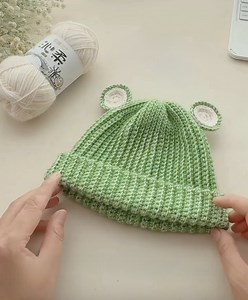 Make this cute and easy crochet frog hat with simple stitches! Great for kids and easy to size up for adults. Soft, warm, and perfect for beginners. Watch the full step-by-step video and crochet along. Don’t forget to like, share, and follow for more crochet projects!” #CrochetTutorial #FrogHat #CrochetForBeginners #CrochetPattern #HandmadeWithLove #CrochetHat #DIYCrochet #YarnCrafts #Crocheter #BeginnerFriendlyCrochet | Jonalyn B. Mangunay