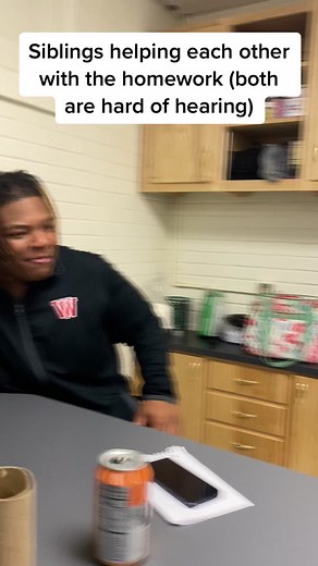 I’ve taught my children to support each other’s in education and homework! This is something I love to see! Siblings Bond and how they communicates! #communicate #siblings #asl #education #homework #hardofhearing #fyp #brother #sister #signlanguage #students #university #master #teacher #senior #support #goals #future