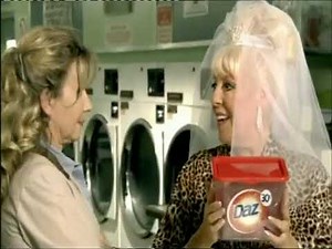 Daz Cleaner Close advert with Julie Goodyear & Dean Gaffney