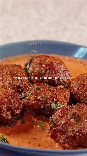 What kind of food do we serve? The kind that makes you slow down take a bite and say “wow”! 🍝✨ From bubbling pizzas to saucy pastas and everything in between Louie’s is all about big flavor and family-style comfort. The real question is what are you ordering first? Tell us your go-to dish below👇 #LouiesMeridian #LouiesPizzaAndItalian 🍝 Dine-in • Takeout • Delivery available through DoorDash and Uber Eats 📍2500 E Fairview Ave, Meridian, ID 83642 📞 208.884.5200 💻 Order at louiespizza.com | L