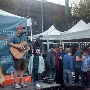 We had live entertainment at every weekend market in 2018, and it was AWESOME. We discovered so many ridiculously talented musicians, we even had DJs, live science, spoken word and dancing! Now we're looking for more for 2019, fire an email to info@levymarket.com if you fancy performing or need a venue for a project. | Levenshulme Market | Facebook