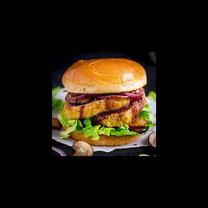 12K views · 76 reactions | Halloumi Burgers with Sticky Chilli Sauce - Gorgeous halloumi with a light, crisp coating, served on a toasted brioche bun with red onion, fried mushrooms and lettuce. All finished off with a drizzle of sticky, spicy sauce! Vegetarian or meat-eater, this halloumi burger will totally satisfy all tastes. Grab the full recipe here --->⁠https://www.kitchensanctuary.com/halloumi-burgers-with-sticky-chilli-sauce/ #halloumiburger | Kitchen Sanctuary | Facebook