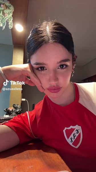Videos de Azu🦋 (@azuaviless) con “sonido original - 𝖆𝖗𝖎”