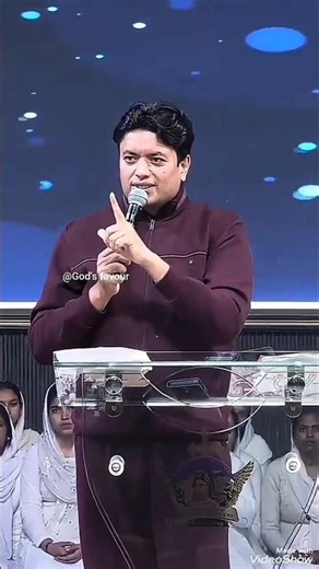 Adam paper mein Ishwar Ka Noor tha