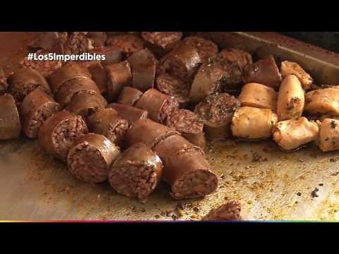 El caldo de salchicha es típico de Guayaquil y despierta pasiones