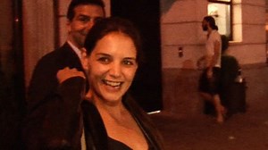 Katie Holmes SPEAKS!!!! [VIDEO]