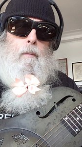 Om blues. Not Normal. . . . #guitarlesson #guitarlessons #guitar #blues #bluesguitar #slideguitar #blueslesson #fingerpicking #Music #Musician #Guitarist #funny #lifelesson #Guru #Silly #Philosophy #Crazy #smile #laugh #om | Messiahsez