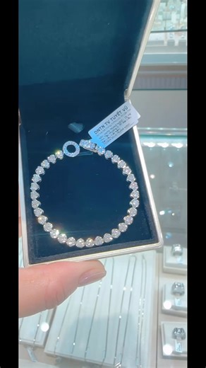 1.4K views | Linh Lý on Reels | Facebook