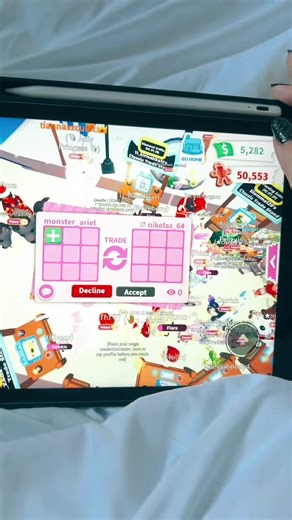 Всех с Рождеством #рек #рекомендации #новаяроблоксерша #адопт #актив | Roblox