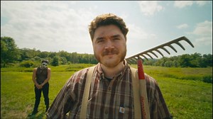 bbno$ - hot topic (starring j schlatt) Video