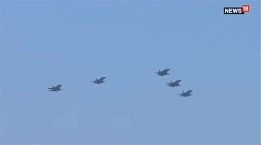 22K views · 1.1K reactions | JF-17 block 3 and Bravo B variants in the skies of Baku on Azerbaijan's Victory Day Parade. Pakistan's strategic ally Azerbaijan  ⚡  | Buzz Banter | Facebook