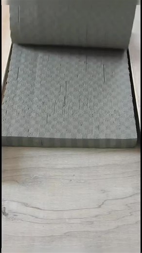 Relaxing Ceramics: Create Your Own Pottery Plate