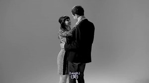 短片 [First kiss/第一吻] 20个陌生人彼此的第一次亲吻 -油管搬运