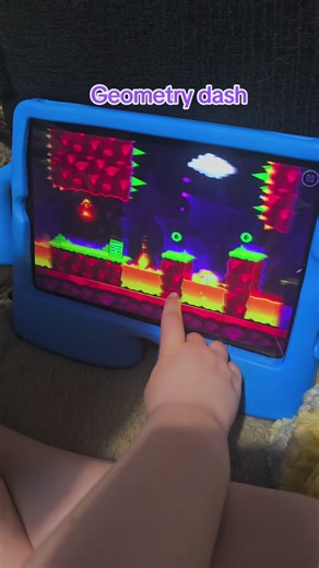 Mastering Geometry Dash: Tips and Tricks for Success