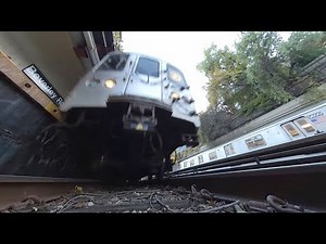 Q train close encounter 360 POV from Tracks