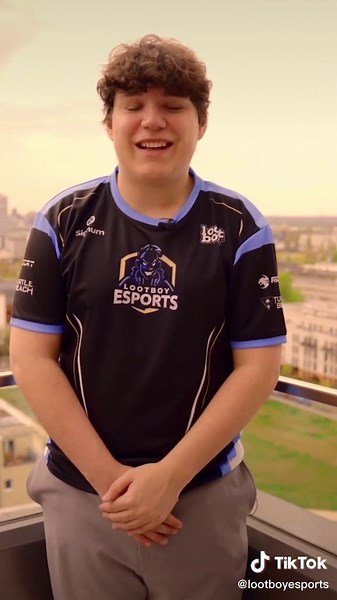 Introducing Aqua: The Fortnite Competitive Player from Loot Boy Esports