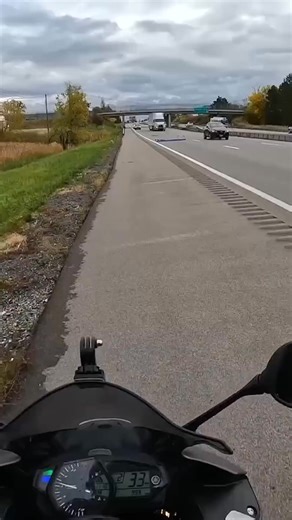 85K views · 571 reactions | Biker removes ladders from highway before drivers get hurt  #dashcam | Lovely man | Facebook