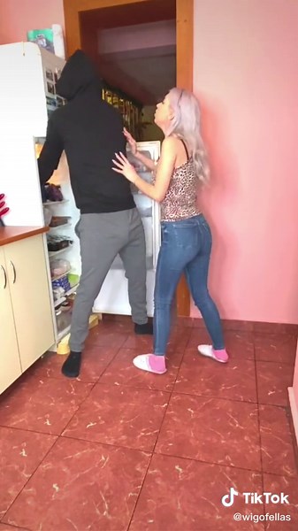 Backwards prank on my sister @alexisfeather