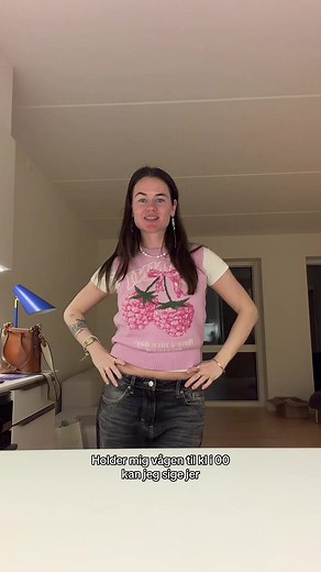 Annika Livsforladt: Holder sig vågen til midnat