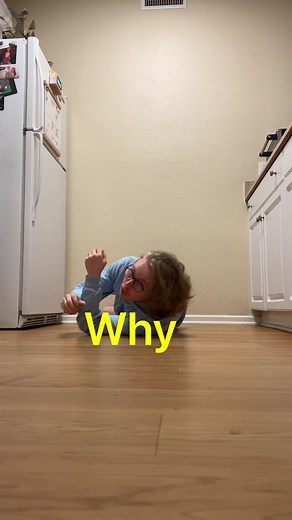 1 set does not have to be 10 reps. But it does have to be close to muscular failure! So if you fail push-ups at 20 reps it’s time to consider using a more difficult push up. Like an archer push up, or some other variation that you PHYSICALLY FAIL at around 5-15 reps (10 is a good medium) If you do 10 of those sets a week…. You’ll be building muscle like there’s no tomorrow! Stay Flexy! #movementbydavid #stayflexy #homeworkout | MovementbyDavid