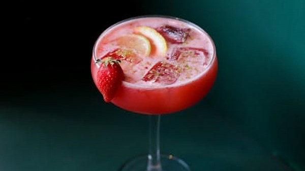 5 Nostalgic Cocktails Making a Comeback in U.S. Bars