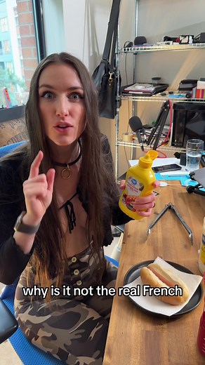 You pay for the hole 🕳️ 🌭 #PiperBlush #Mustard #HotDog #Hole #Drip