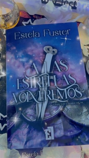 Gema Morenas on Instagram: "✨ UNBOXING ✨ ¡Buenos días, gente bonita! 💕 Hoy os traigo un nuevo libro que acaba de llegar a mis manos y que promete dioses, reinos enfrentados y un destino imposible de esquivar…😏 Y estoy deseando poder empezar!😍🔥 Se trata de “De las estrellas volveremos”🫶🏼 primer libro de una trilogía, escrito por @estelafuster ✨💕 publicado por @entrelibroseditorial 🫶🏼📖 Muy pronto os dejaré reseña, mientras tanto os dejo con sinopsis!🌸 👑 ¿Lealtad al deber… o lealtad a l