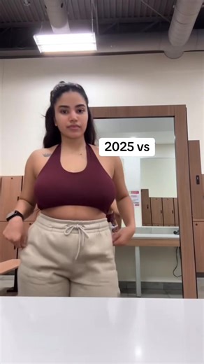 November 2025 vs March 2026 The reason I achieved my weight loss wasn’t luck, it was the moment I decided enough is enough. I wanted to feel confident, strong, and most importantly… healthy in my own body 🤍 With the right workouts and meal plan, I did it and you can too. If you’re in the same place I once was, let me help you make it happen 🫶 Get our guide Eat Like a Woman Protocol by Loren Green, link is in bio ✨ #motivation #transformation #fitnes #healthydiet #eatlikeawomanprotocol