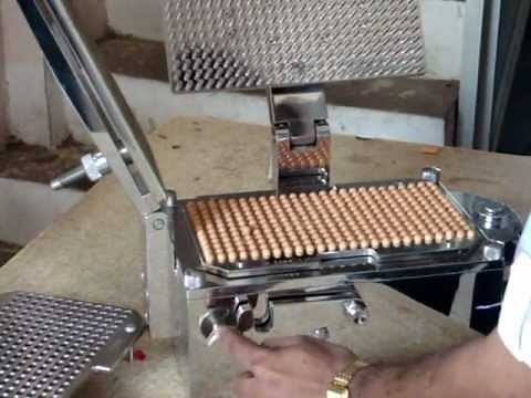 manual (hand) Capsule Filling machine.MPG
