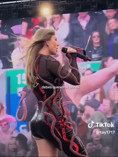 delicate @Taylor Swift #★ #zyxcba #crzgf #fpyシ #contenido #switftok #theerastourtaylorswift #tay☆ #🖤