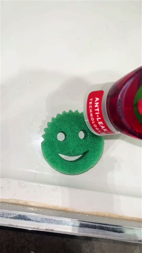 Thorough Thursdays: Ultimate Deep Cleaning Routine