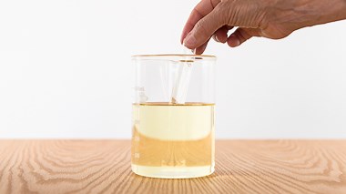 Disappearing Glass Rods | Exploratorium