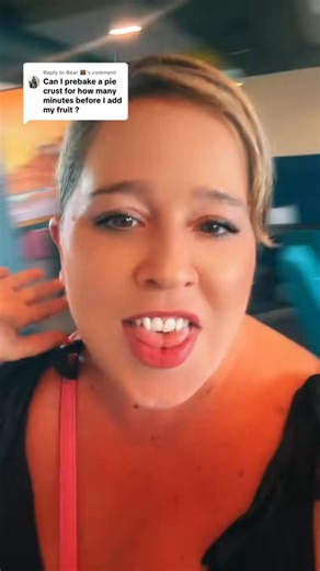 BAKING TIPS AND TRICKS ALL DAY LONG BABY !!! Don’t forget to grab my signed cookbook linked in bio!! All books will ship out Monday ! | Bake it with Mel