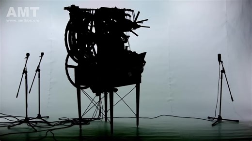 太神奇了，由2000块大理石制作的音乐机器！