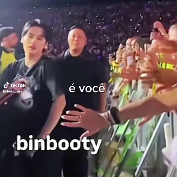 Você Que Tem Os Olhos Tão Gigantes | Lee Know & Han