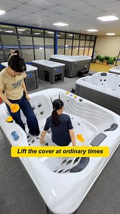 Intelligent acrylic constant temperature bubble pool. #acrylicswimmingpool #temperatureswimmingpool #hotelswimmingpool #infinipool #endlesspool | Sunripple Aquatics