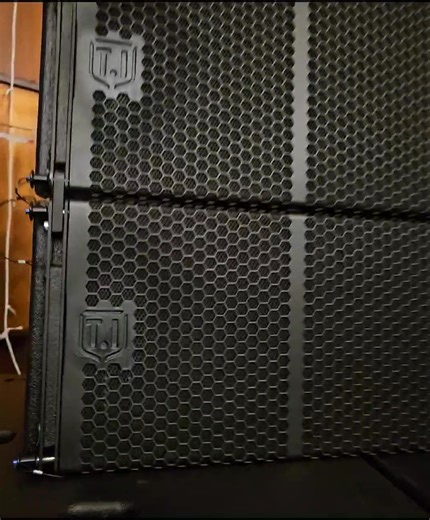 Pro210 line array setting in Uganda hotel. WA: 8615384433163 #audiohighendspeakers #speakerbags #woodspeaker #versatilityspeaker #versatilitylinearray #soundaudio #amplifier #poweramplifier #tubeamplifier #amp #miniamplifier #digitalamplifier #highpoweramplifier #professionalpoweramplifier #vacuumtubeamplifier #PAamplifier #poweramp #professionalaudioamplifier #distributionamplifier #classdamplifier #audioamplifier | T.I Pro Audio Co.,Ltd in China