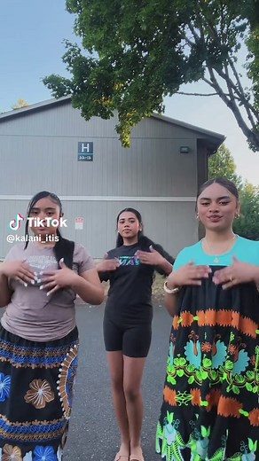 Chuukese Music Video - Micronesian Dance & Culture