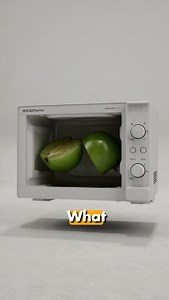 🍇⚡ Did you know grapes can create plasma in a microwave This viral experiment is not magic. It is a powerful demonstration of electromagnetic physics. When two grape halves sit very close together, microwaves can concentrate energy in the small gap between them. Because grapes are rich in water, they absorb microwave radiation efficiently. Under the right conditions, the electric field becomes intense enough to ionise the surrounding air. The glowing spark that appears is plasma, often called t