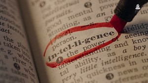 20 Everyday Habits That Are Actually a Sign of Low Intelligence